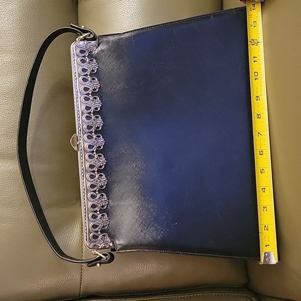 VTG Triangle Black purse